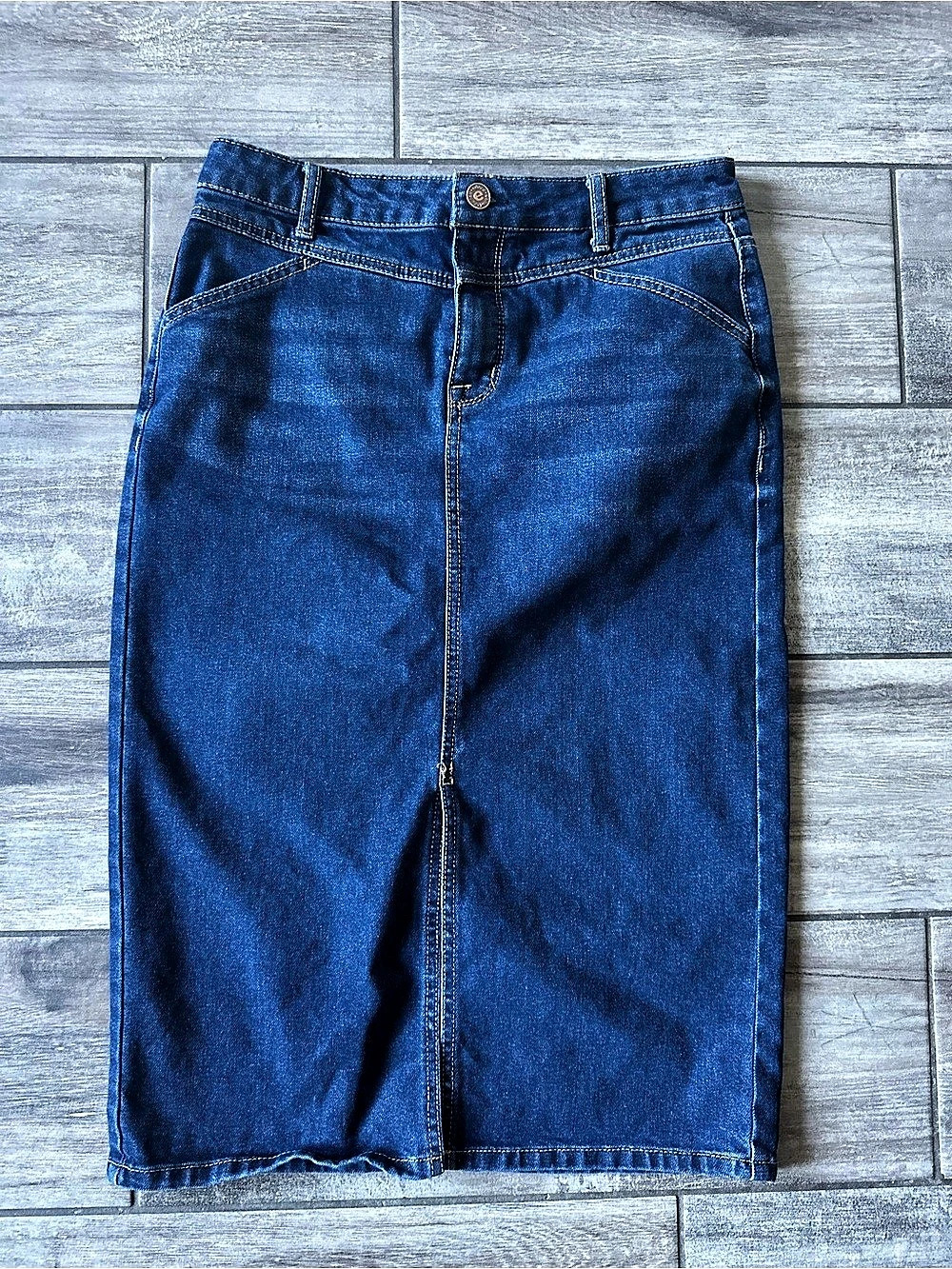 edited x HUNTER MCGADY Denim Pencil Skirt Size 4 Like New